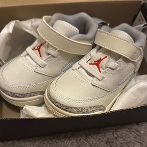 I will sell when my account is fixed!! ☺️